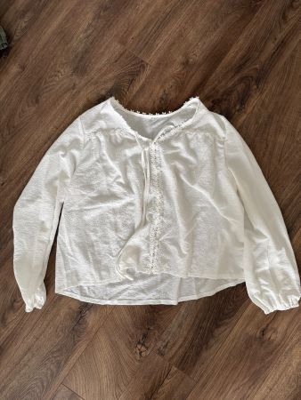 Weisse Bluse