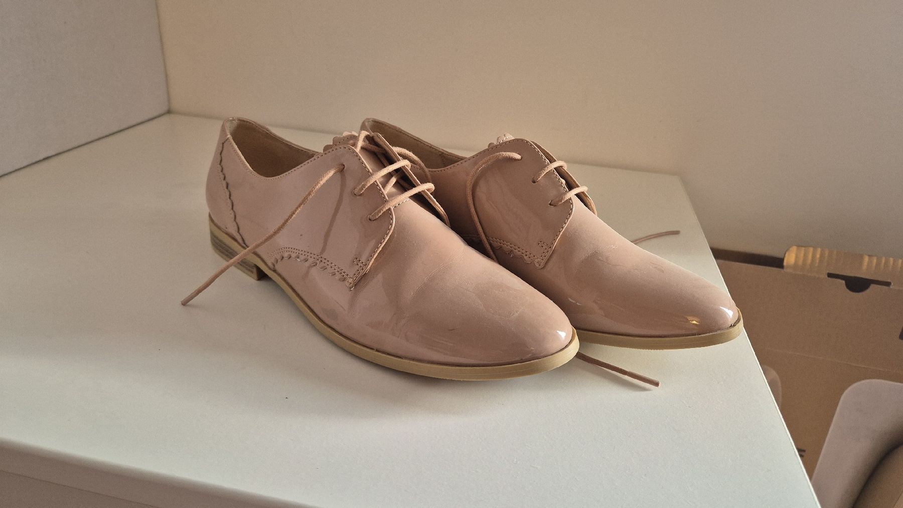 La Redoute Scarpe da donna: Chaussures vernies 38 – Nuovo (secondo la descrizione) da Farvagny-le-Grand venduto da ann_t5br