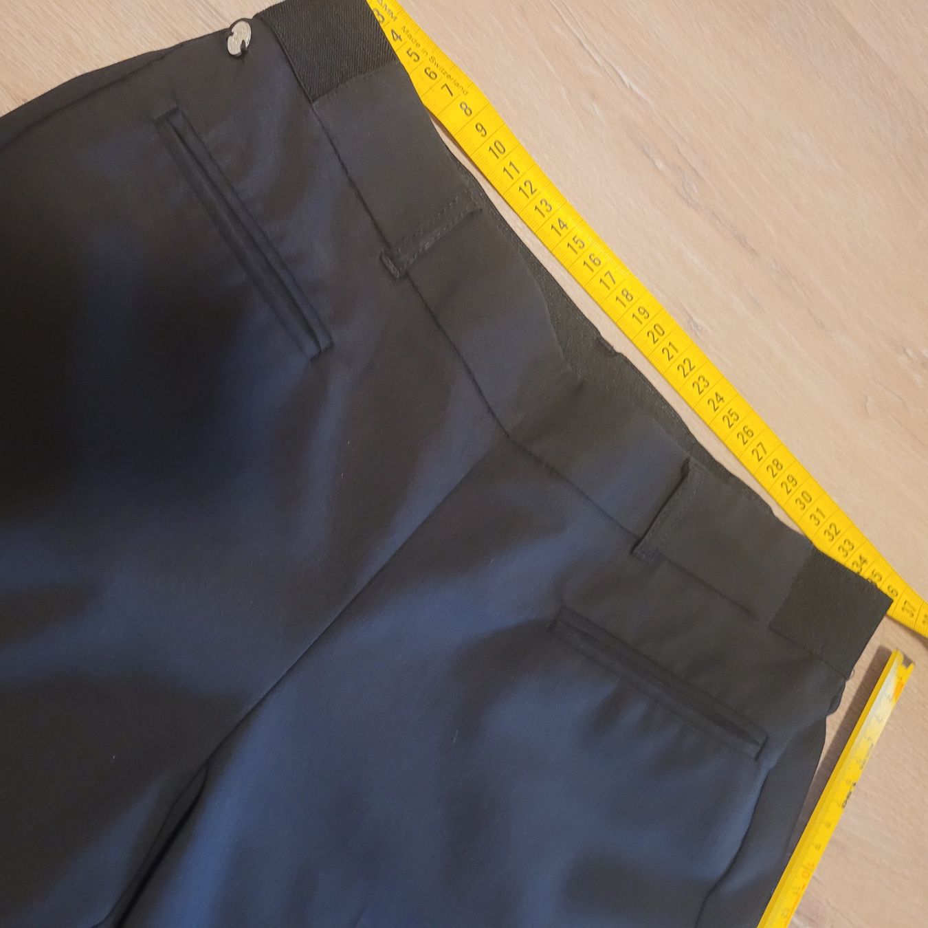 Pantaloni: Damenhose Gr. 36 – Usato da Recherswil venduto da Pseneca 2