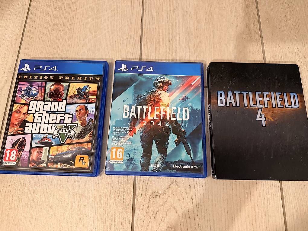 Giochi: Jeu PS4 - PlayStation - 1 jeu = 8 – Usato da Essertines-Yverdon venduto da clemesitpa