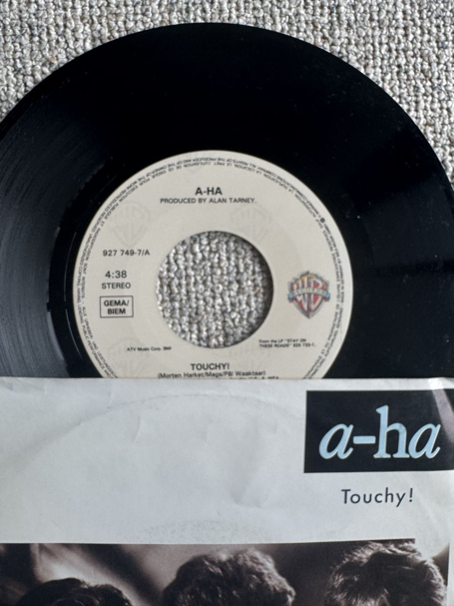 Dischi in vinile: a-ha - Touchy - 7" Single - 1988 – Usato da Rorbas venduto da BlackstarRecords 2