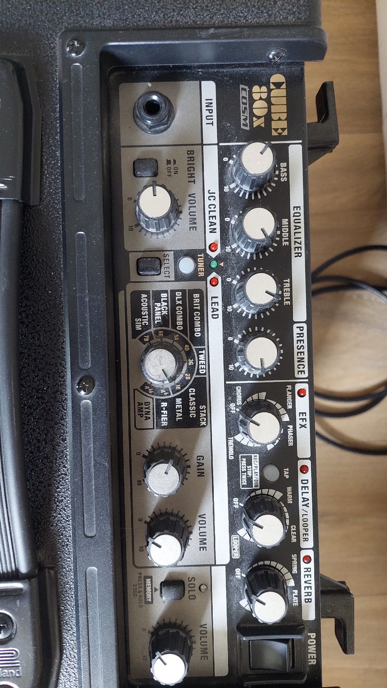 Roland Amplificatori: Roland Cube 80W – Usato da Richterswil venduto da Bamarai 4