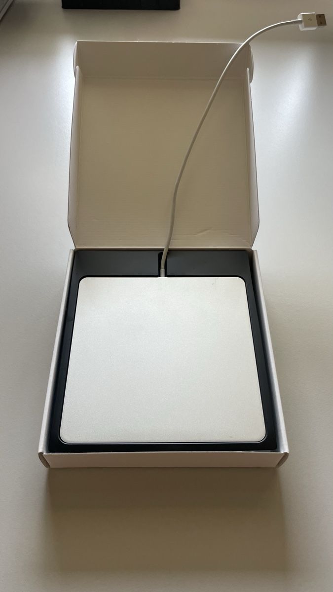 Apple Sistemi audio & multimediali: USB SuperDrive Apple – Nuovo (secondo la descrizione) da Derendingen venduto da ivanvero19 1