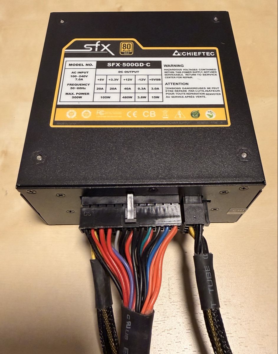 Chieftec Componenti elettronici: Chieftec SFX-500GD-C 500W Netzteil – Usato da Heerbrugg venduto da predch