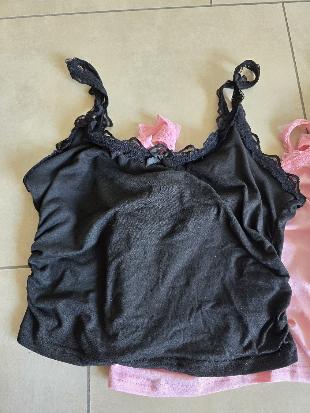 Top: 3er Set Tops - Grösse M – Nuovo e nell'imballaggio originale da Rickenbach b. Wil venduto da VeryLovelyThings 2