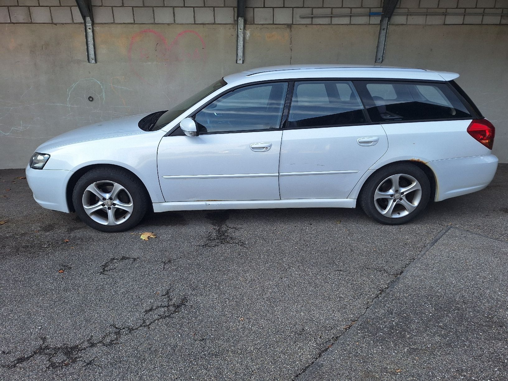 Subaru Autos: Subaru Legacy 2.0ltr. 4x4 – Defekt aus Willisau von Richu86