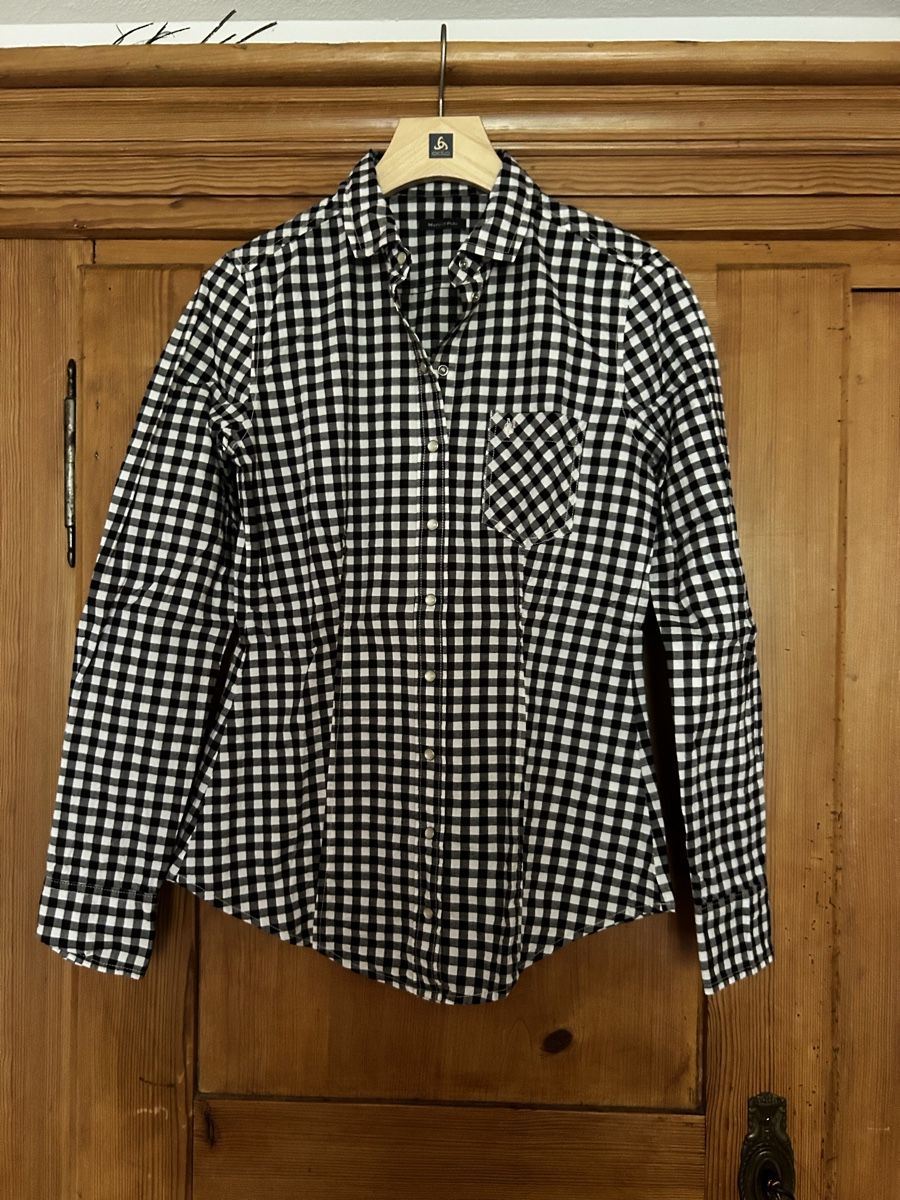 Marc O'Polo Blusen: Taillierte Bluse/Hemd in S – Gebraucht aus Winterthur von Sunshineandrain