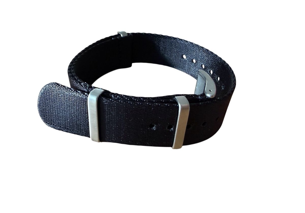 Armbänder & -reifen: Fabric strap for watches – Neu und originalverpackt aus Gland von AlpineTime_CH 1