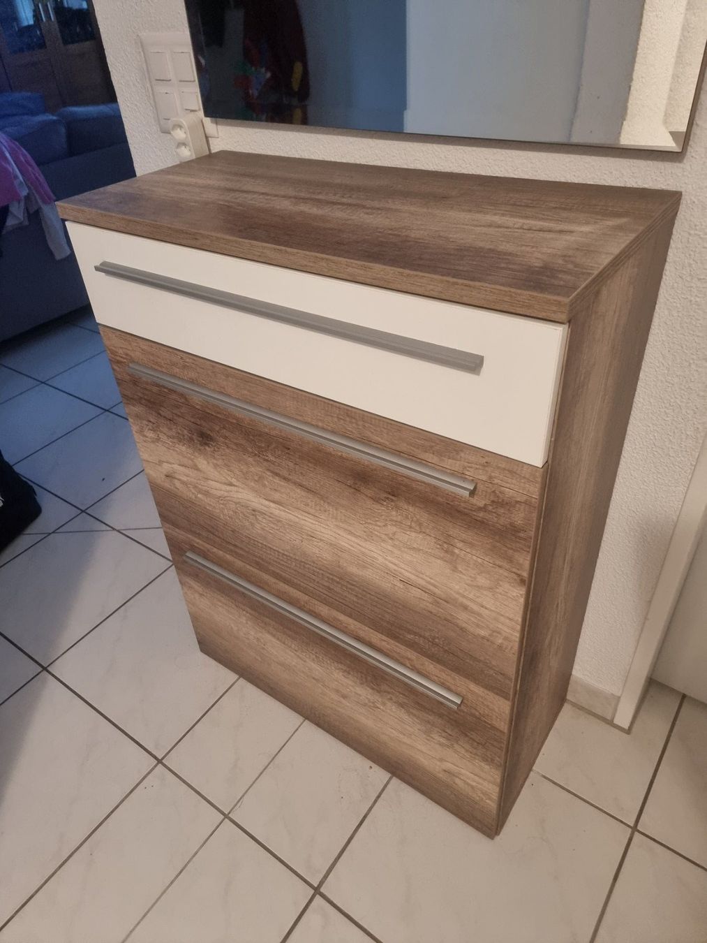 Armadi: Schuhschrank mit Spiegel – Usato da Jonen venduto da Loco1986 1