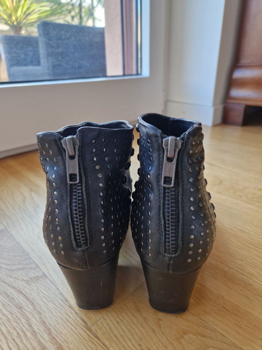 Scarpe da donna: Bottines cuir noir T.40 – Usato da Genève venduto da celima48 4