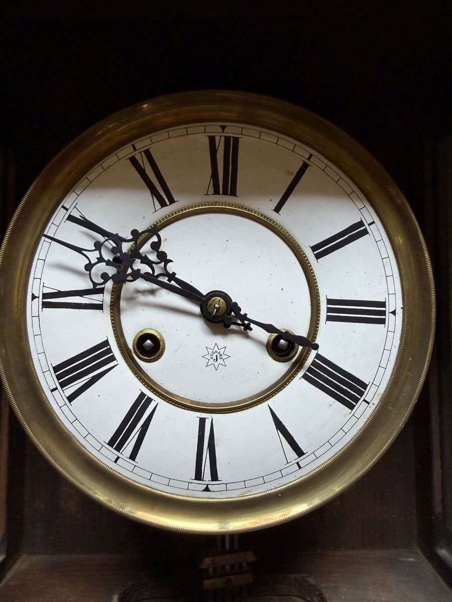 Junghans Pendules & Horloges murales: HORLOGE  JUNGHANS – D'occasion à Apples par Gasscret 1