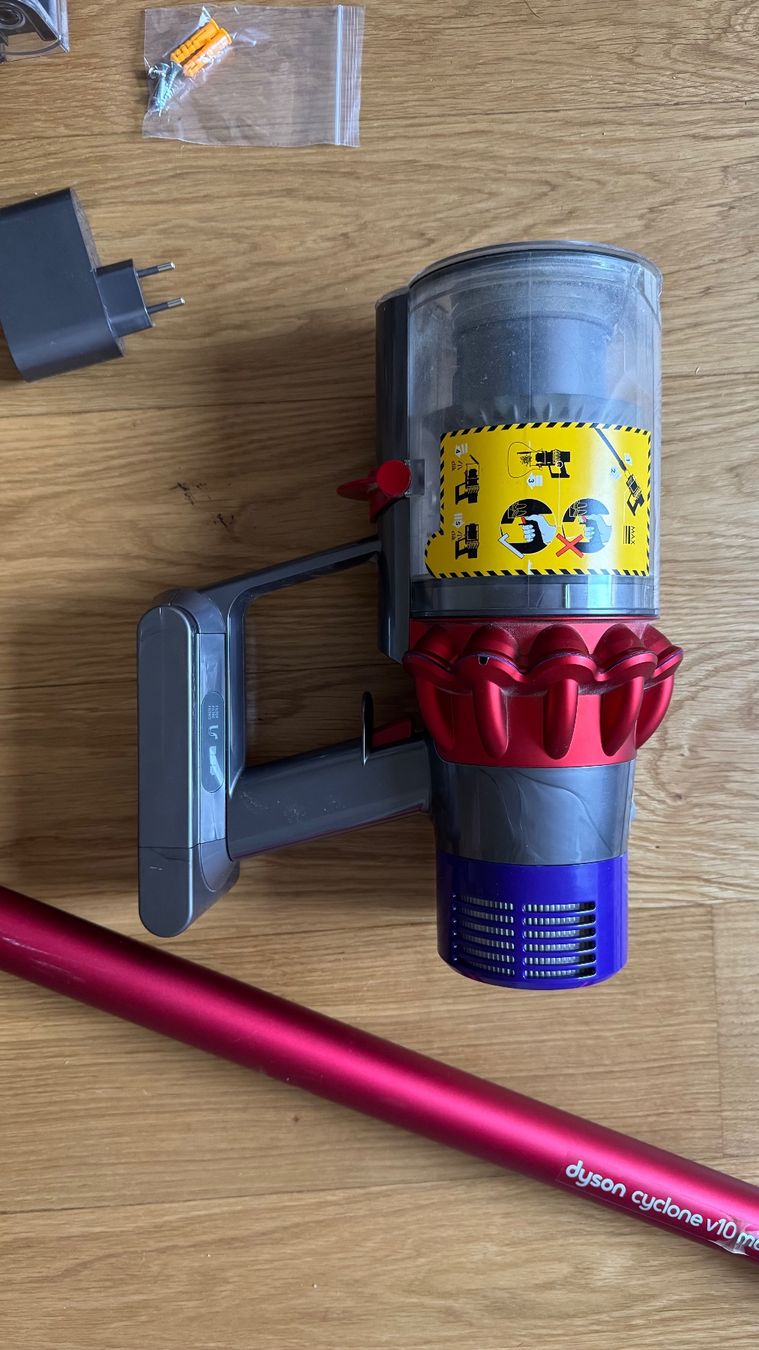 Dyson Aspirapolveri & Accessori: Dyson Staubsauger V10 – Usato da Thalwil venduto da 775vow 4