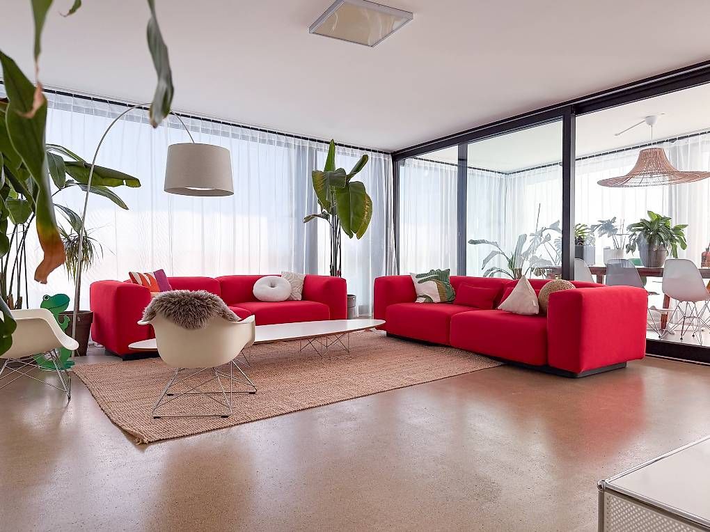 Divani: VITRA Modular Soft Sofa Rot – Usato da Basel venduto da used. 2