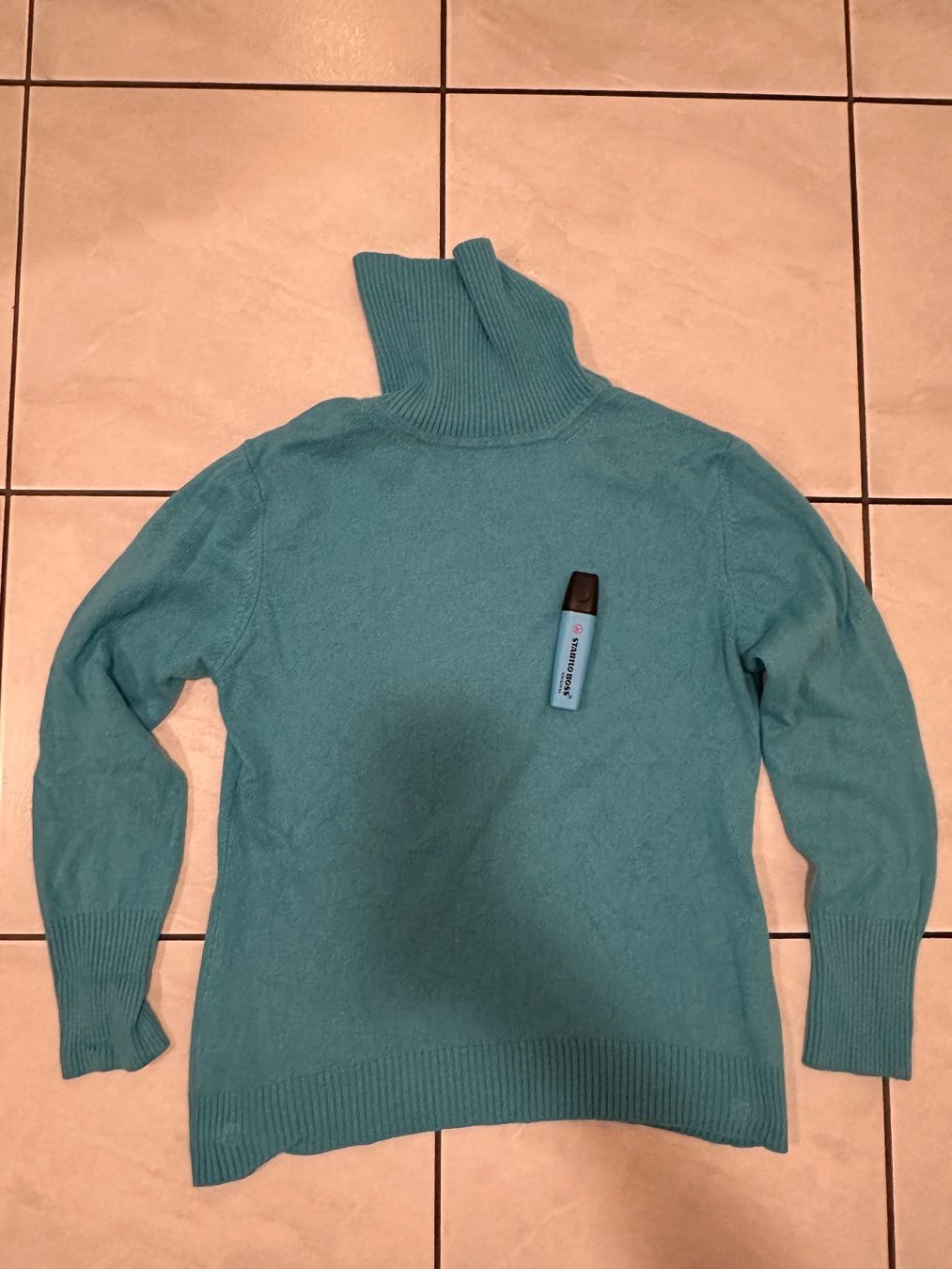 Maglioni & Felpe: Cashmere-Seide Rollkragenpullover, hellblau, Grösse M – Usato da Hergiswil NW venduto da kaufe_at_kaufmann 7