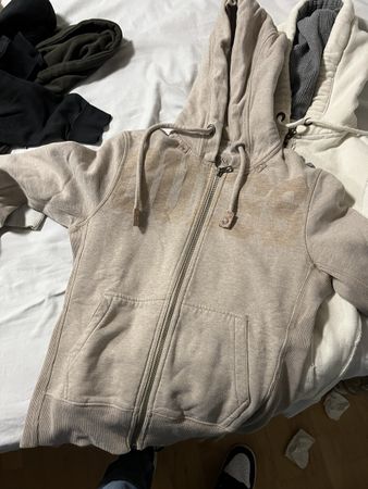 Guess Kapuzen Pullover mit Reissverschluss