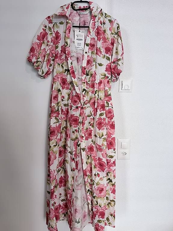 Zara Robes: Neu kleid ZARA – Neuf avec emballage d'origine à Bern par men_cl8x 4