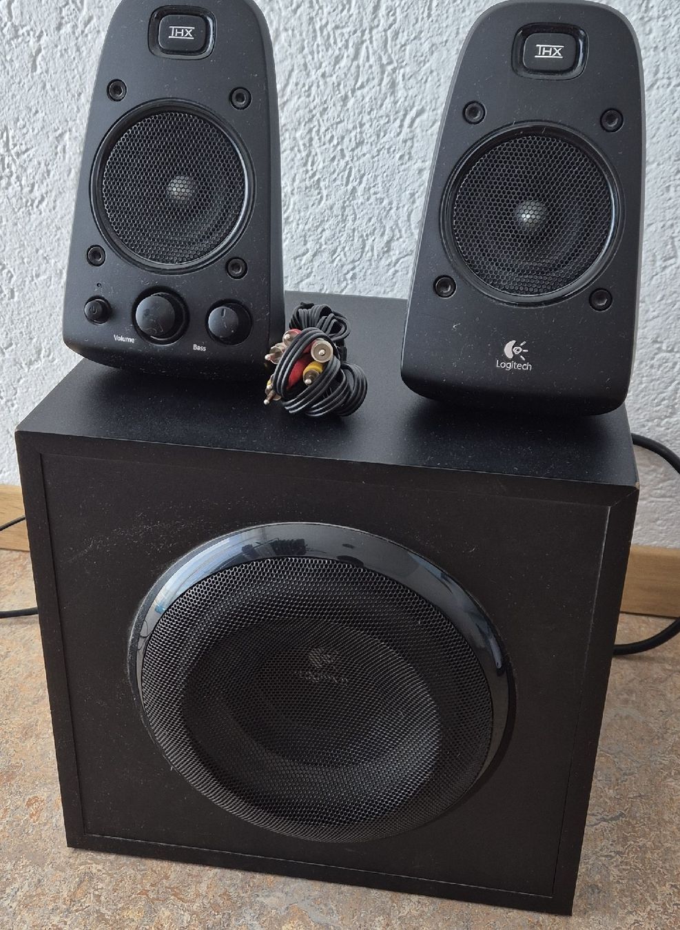 Logitech Casse acustiche: Lautsprecher System Logitech THX schwarz gebraucht – Usato da Wolfwil venduto da rohrprecious