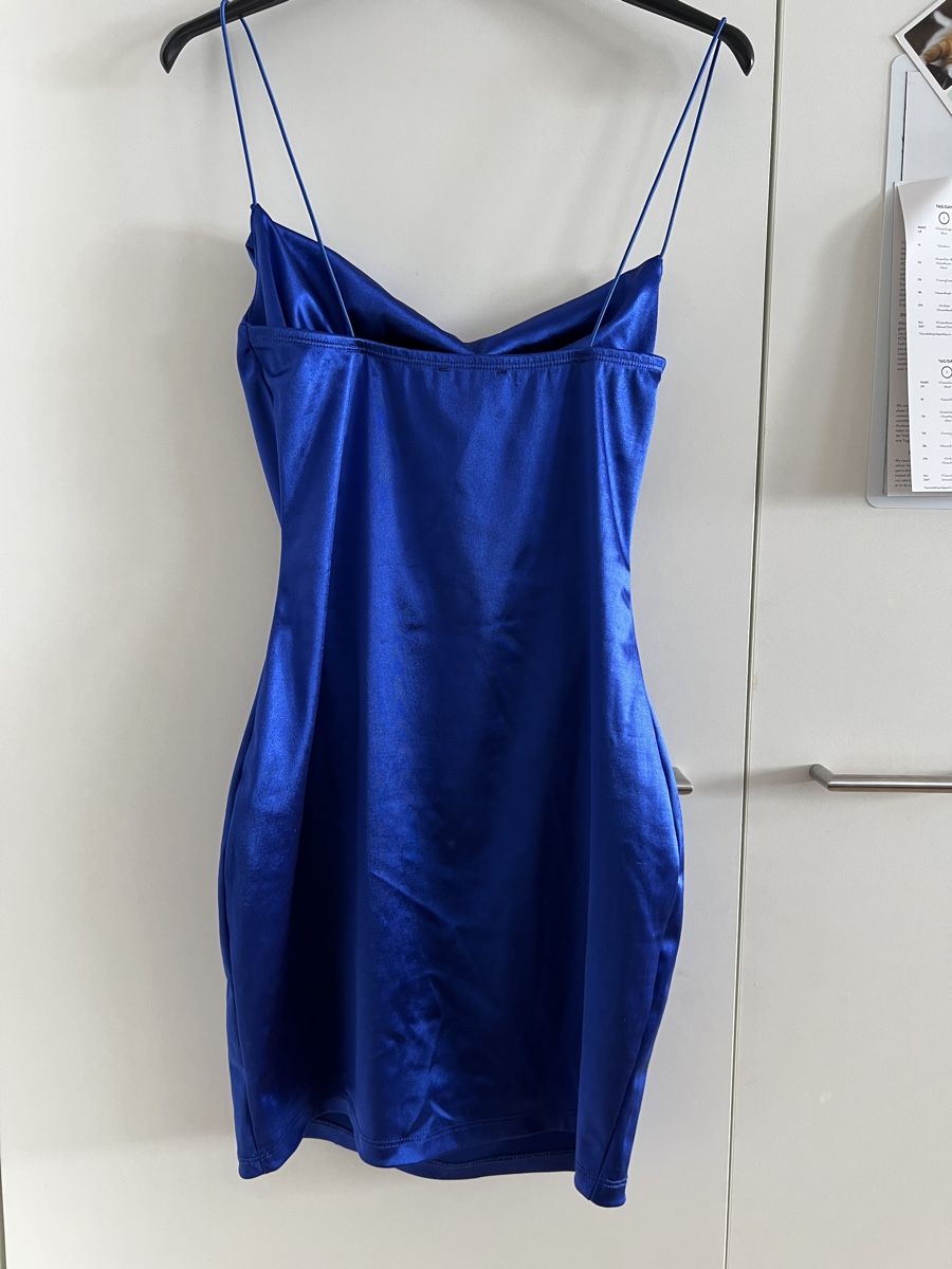 Kleider: Kleid Satin Elektrik blau S – Neu (gemäss Beschreibung) aus Luzern von Cilzel 1