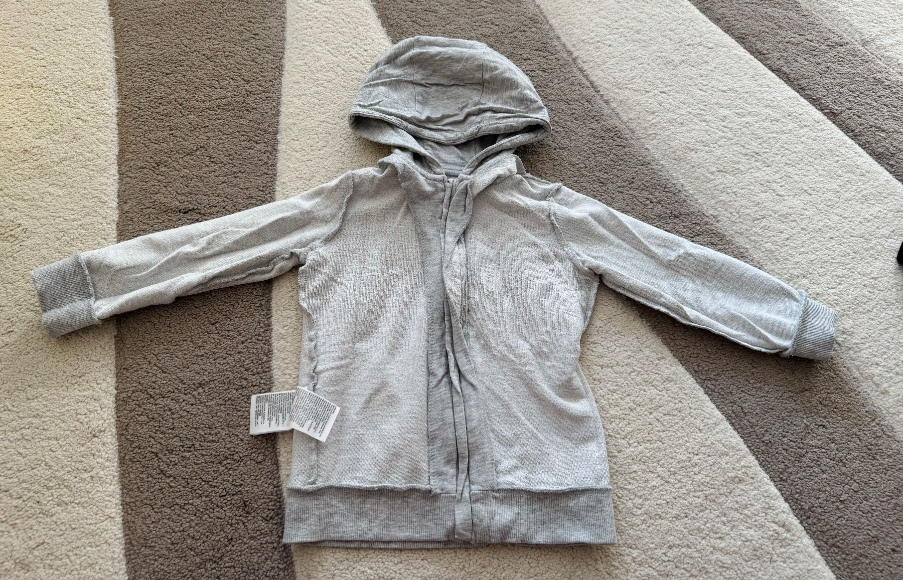 H&M Maglioni & Felpe: PULLOVER (SWEATSHIRT) – Nuovo e nell'imballaggio originale da Zürich venduto da Mina_09 1