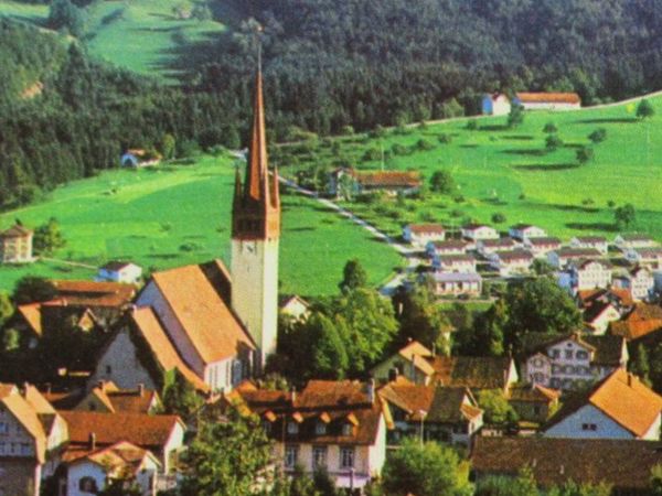Ansichtskarten: Degersheim , Blick zum Säntis , Kirche – Neu (gemäss Beschreibung) aus Grenchen von Bluemchen1900