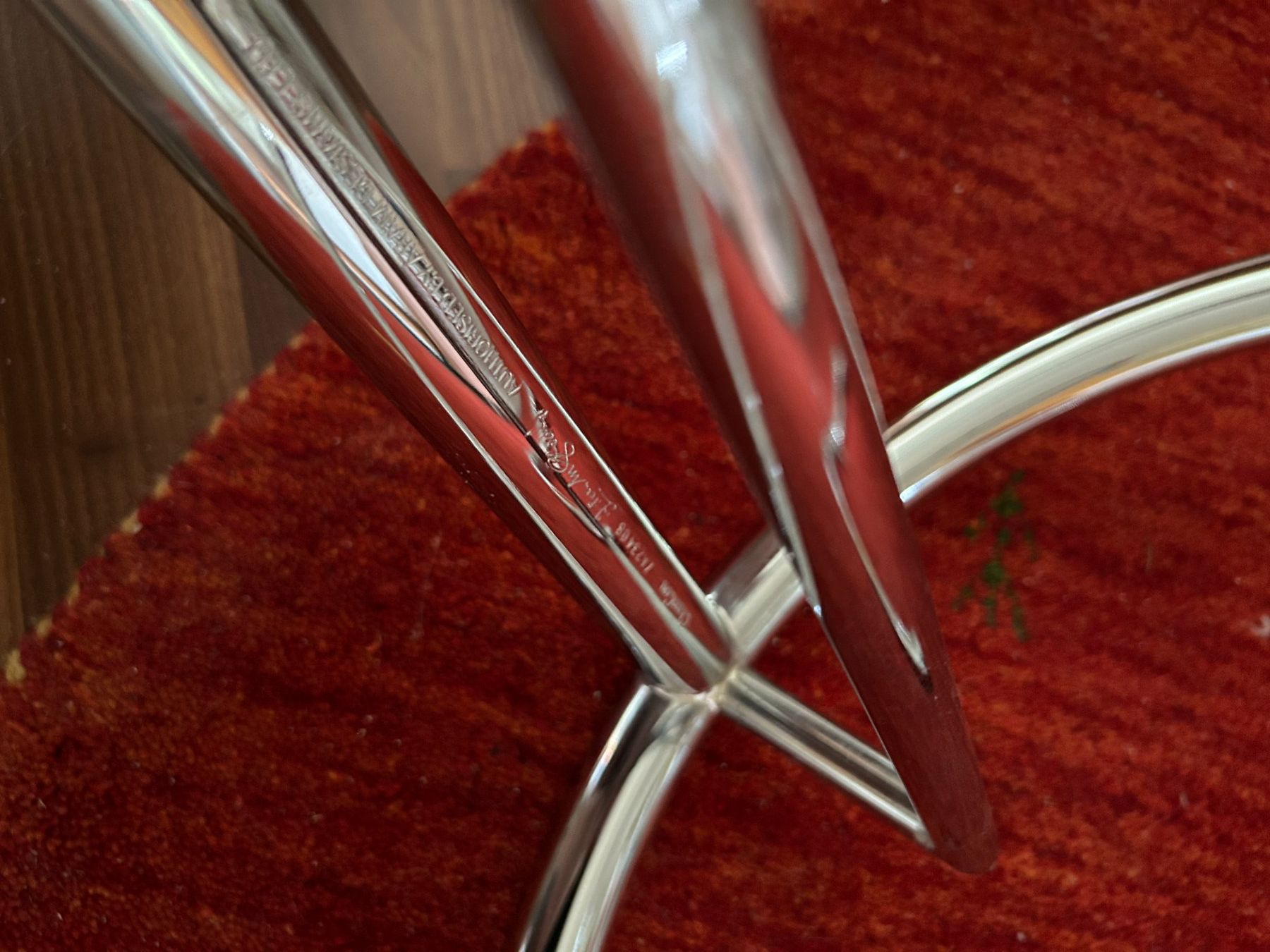 Classicon Tische: Original Eileen Gray Adjustable Table E 1027 – Gebraucht aus Ettingen von sagada81 3