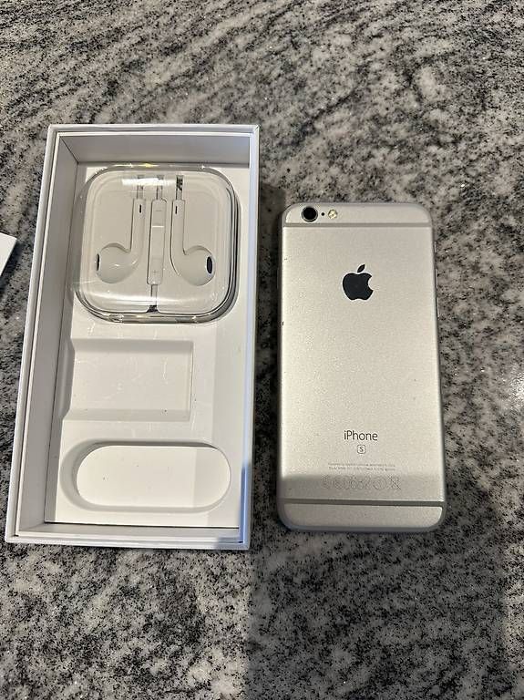 Handys / Smartphones: iPhone 6S – Gebraucht aus Schwanden Sigrisw von NinaT 3
