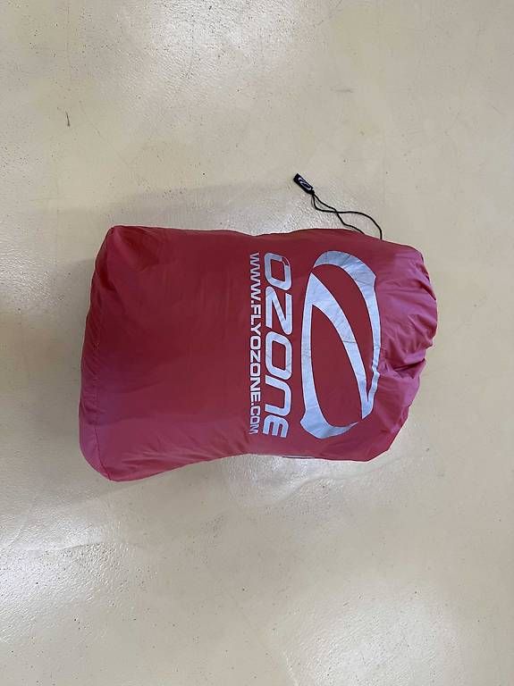 Sport dell'aria & Aquiloni: Ozone Rush 4 ML – Usato da Matzendorf venduto da Flugschule-Jura 5