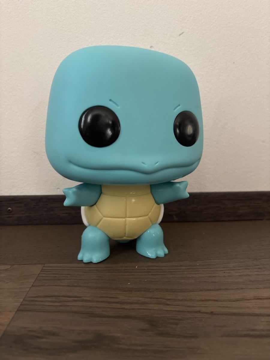 Funko Statuette: Funko Pop! Pokemon Schiggy – Usato da Neftenbach venduto da jema08