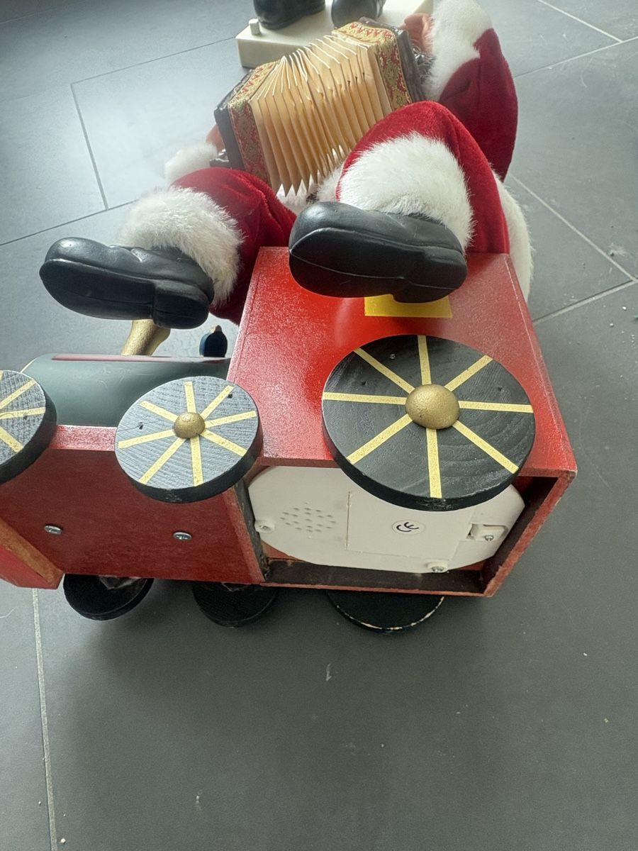 Tutte le decorazioni: Samichlaus mit Musik  – Usato da Obbürgen venduto da bugi6868 7