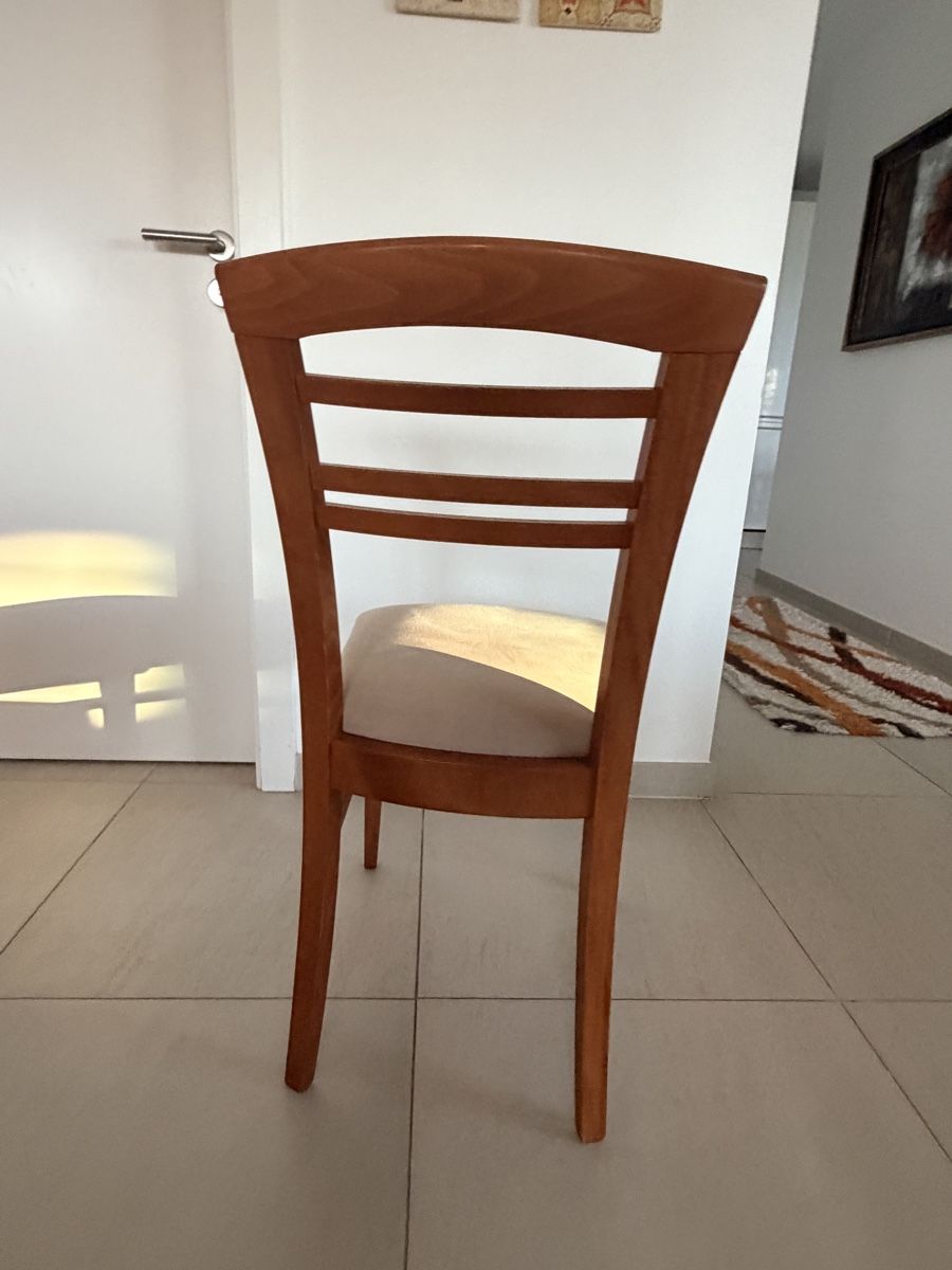 Calligaris Stühle: Calligaris Solid Cherry Wood 8 Chairs – Gebraucht aus Blonay von can_suisse 3