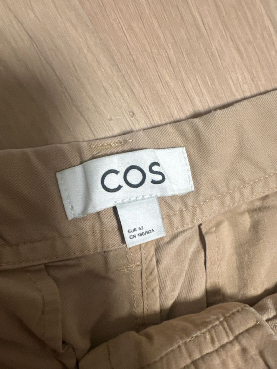 Cos Pantaloni: COS Hose beige Grösse 52 – Usato da Wettingen venduto da ismaili_9 1