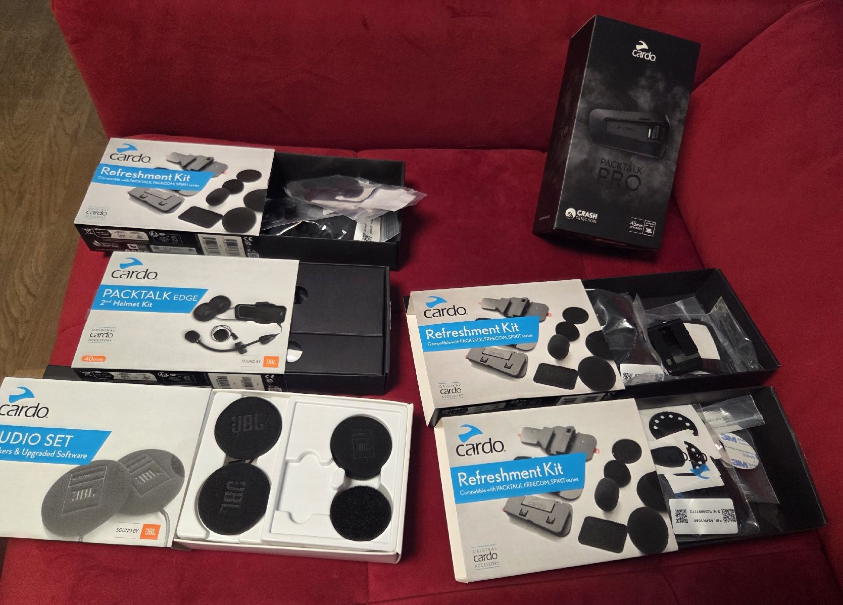 Cardo Cuffie: Cardo Packtalk Pro Kommunikationssystem mit div. Refreshkits – Usato da Konolfingen venduto da S1000RR-Karin 1