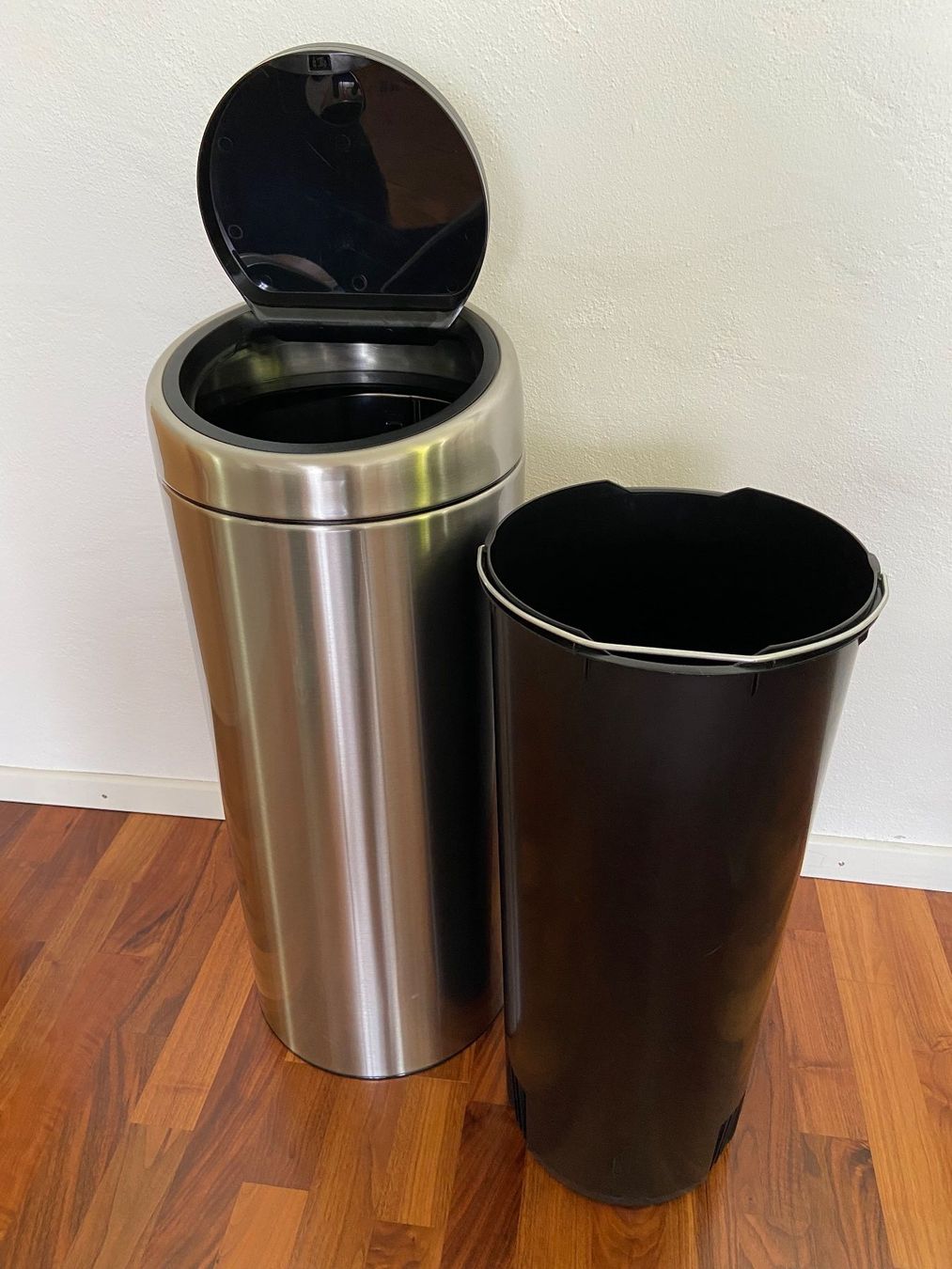 Brabantia Cestini per rifiuti: Abfalleimer Brabantia 30L – Usato da Kestenholz venduto da Burges 2