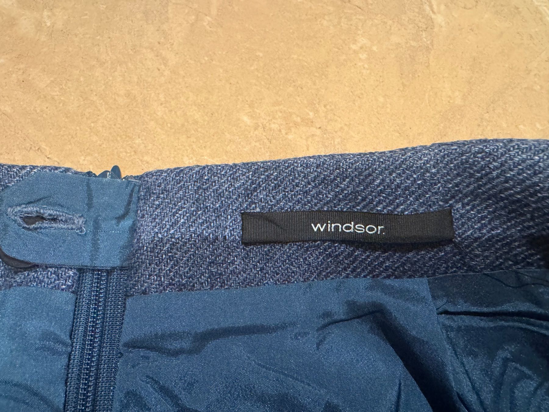 Windsor Röcke: Windsor NWT edler Rock, 34/36, NP 379 Fr – Neu (gemäss Beschreibung) aus Klingnau von Markus14 5