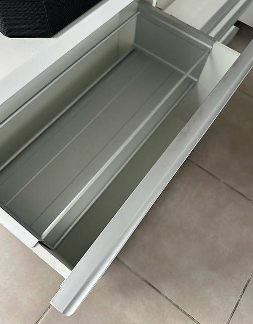 Ikea Mobili TV: IKEA BESTA BURS – Usato da Glattpark(Opfikon) venduto da N.Naumkin 3