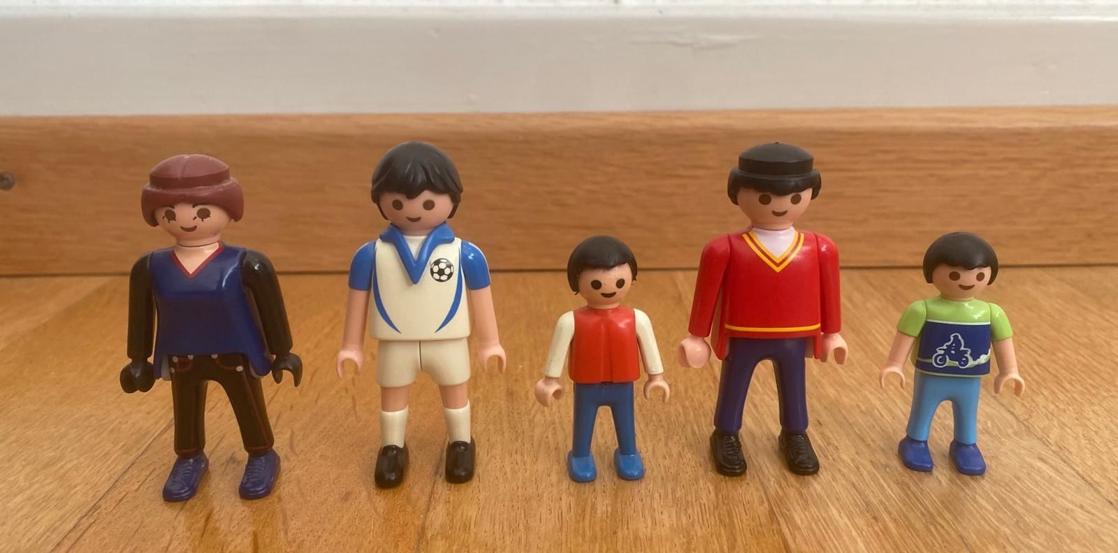 Statuette: Playmobil Figuren – Usato da Grenchen venduto da Tirana