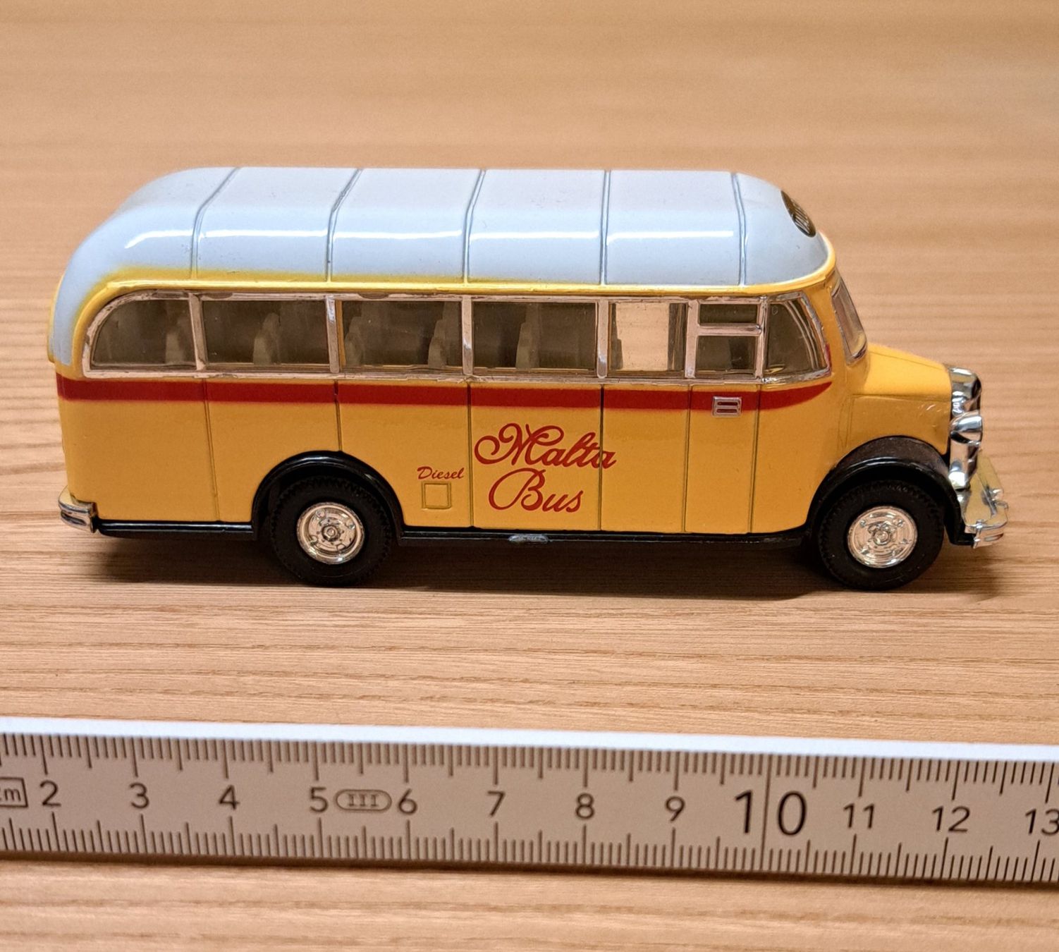 Modellini d'auto: Malta Bus Modell (Alesandro) – Usato da Dietlikon venduto da kosta.katoglou 3