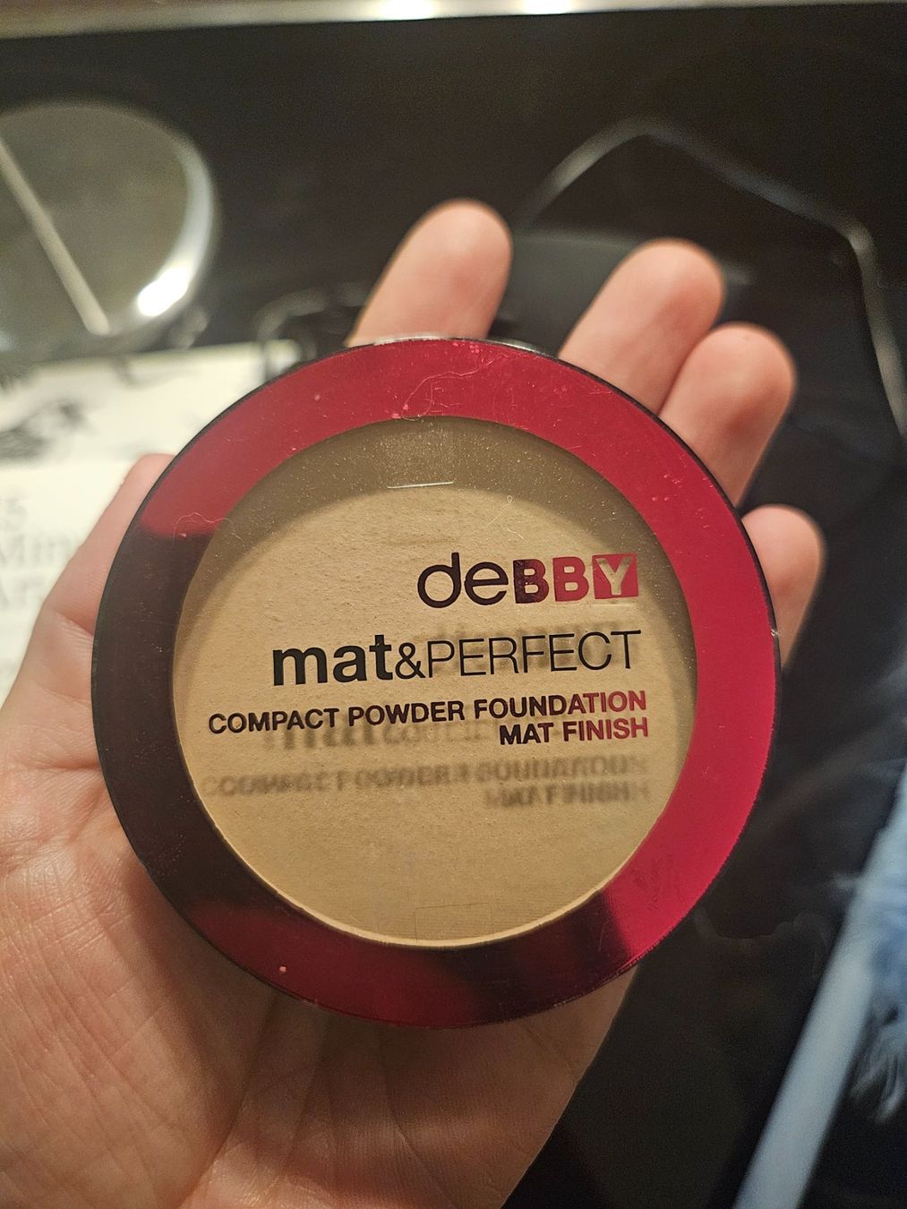 Maquillage: Debby Mat&Perfect Puder – D'occasion à Luzern par Staenker