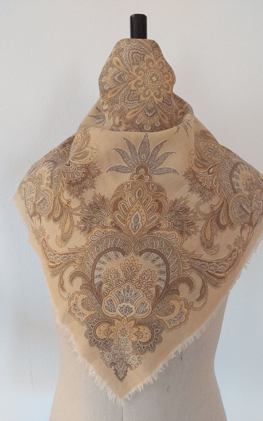 Foulards, Tücher & Schals: Schal Tuch Wolle quadratisch – Neu (gemäss Beschreibung) aus Köniz von scopello12