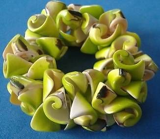 Bracciali & Braccialetti: Muschelnkern Armband – Nuovo e nell'imballaggio originale da Suhr venduto da Maxmusic2308