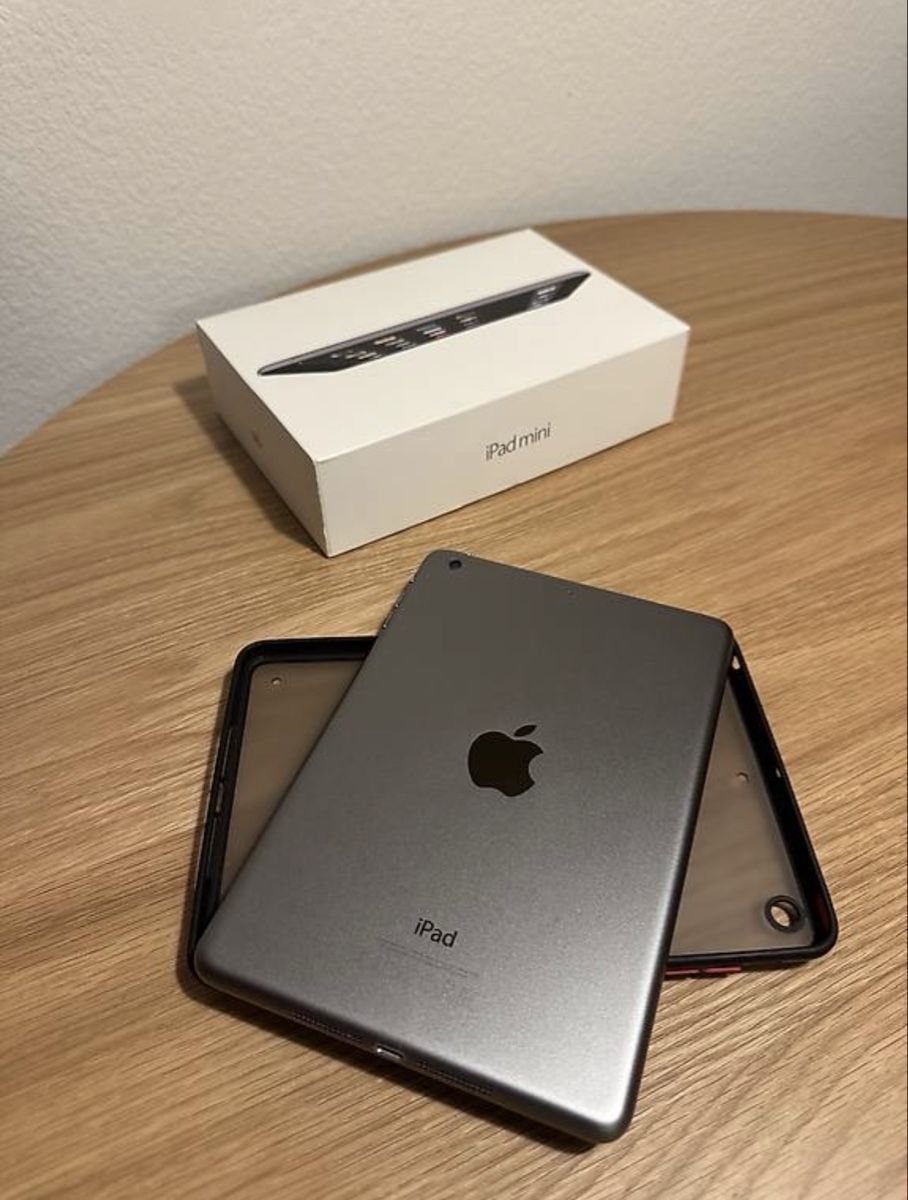 Apple Tablet PC: Apple iPad mini 2 mit Originalverpackung 32gb  – Usato da Flawil venduto da Jorge_Sigg69 1