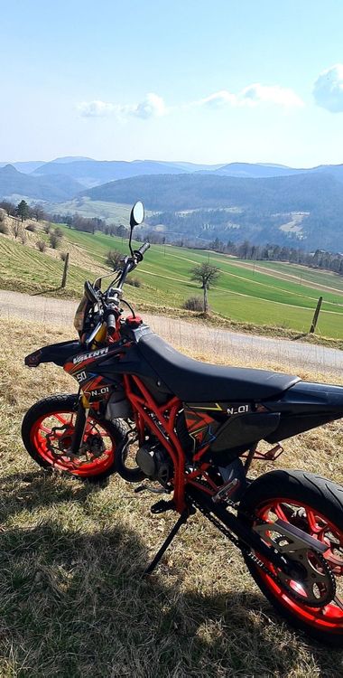 VALENTI RACING N50 Naked | Kaufen auf Ricardo