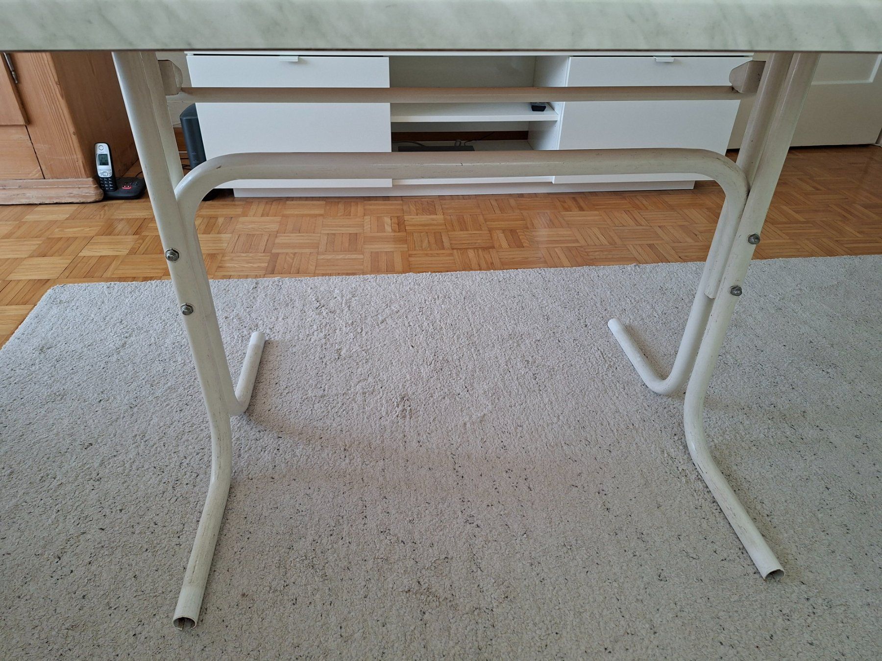 Tische: Tisch – Gebraucht aus Reinach BL von Spacejam1 8