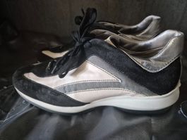 Tod's cuir et suede noir et beige taille 36