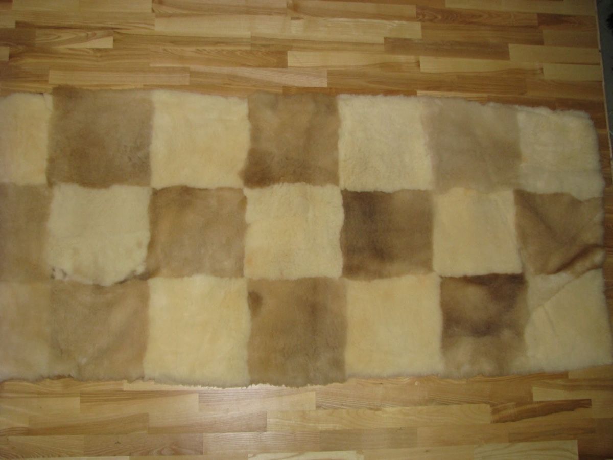 Tappeti: Lammfell teppich – Nuovo e nell'imballaggio originale da Saanenmöser venduto da flo_2ppn 1