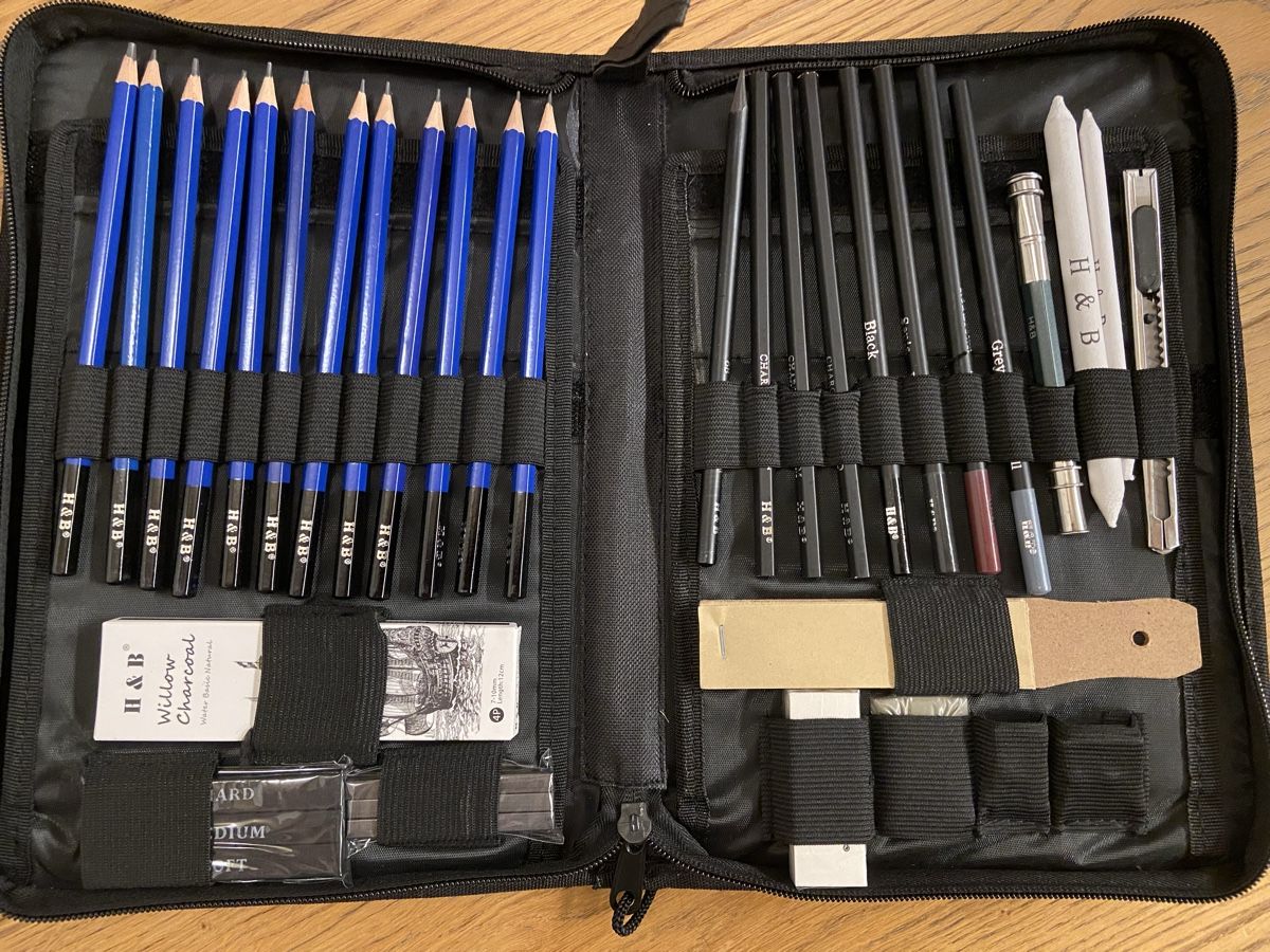 Matite, matite colorate & gessi: H&B Skizzierstift Set, 72-teilig, Neu! – Nuovo e nell'imballaggio originale da Rothenburg venduto da schmettervogel