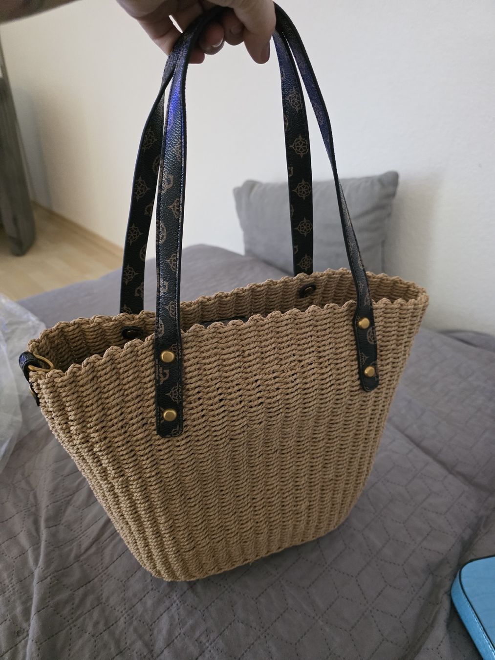 Guess Borse da donna: tasche – Usato da Buchs AG venduto da tac_zz5h 2