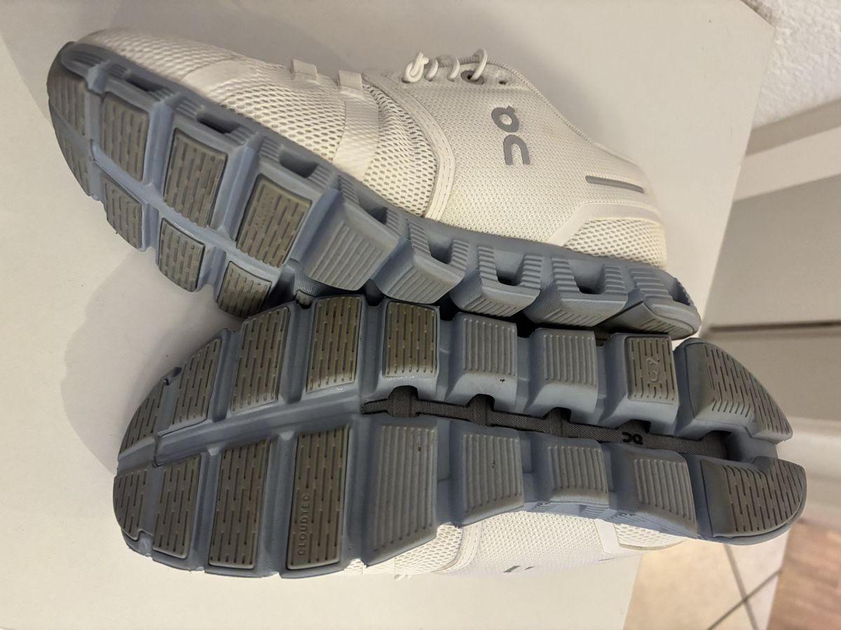 Herrenschuhe: On Schuhe Gr 36.5 – Neu (gemäss Beschreibung) aus Zollbrück von Andalusier 2