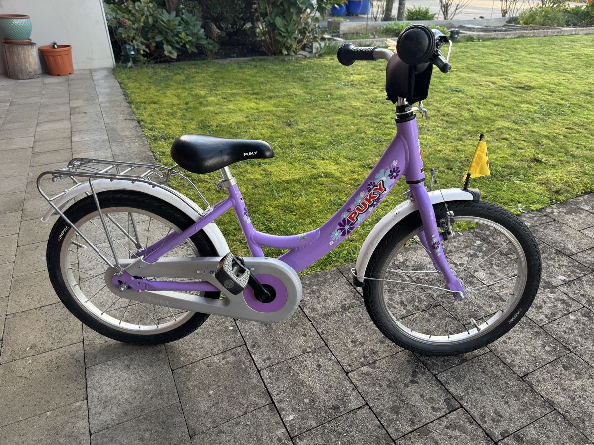 Puky Kinderfahrrad, 18 Zoll, , Lila (Gebraucht) in Rafz fr CHF 21  nur  Abholung auf Ricardo kaufen