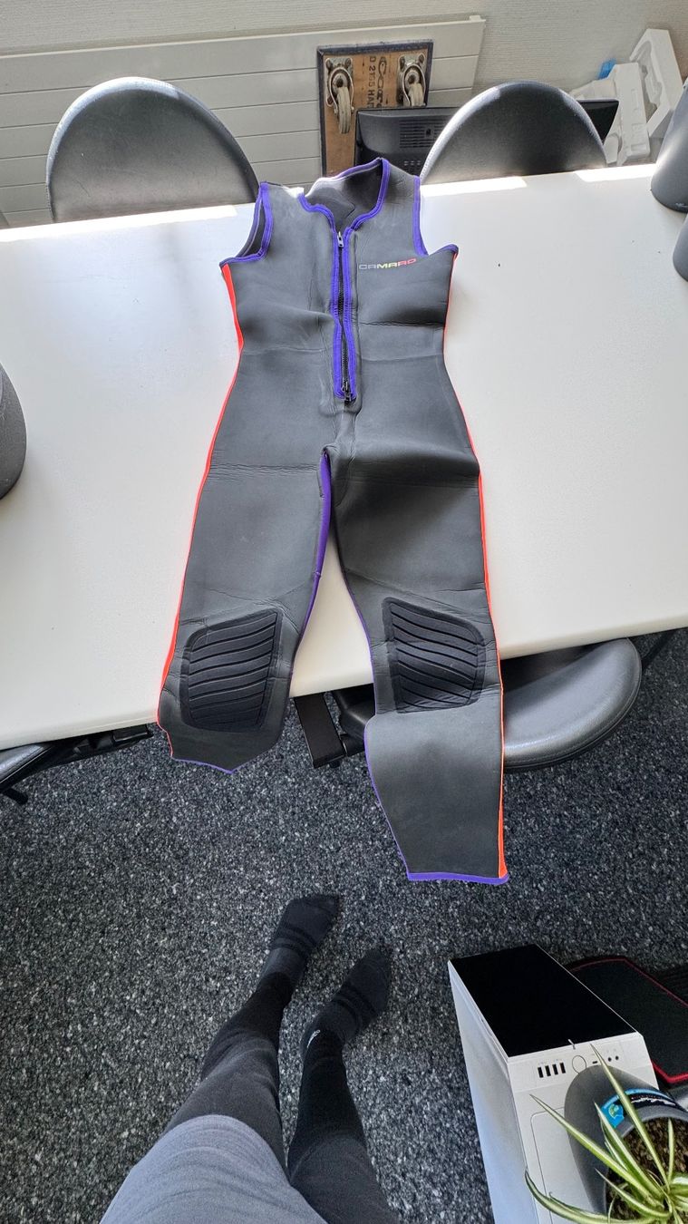 Mute per immersioni: Neopren Anzug Camaro Gr. 52 – Usato da Roggwil TG venduto da Andistuder 1